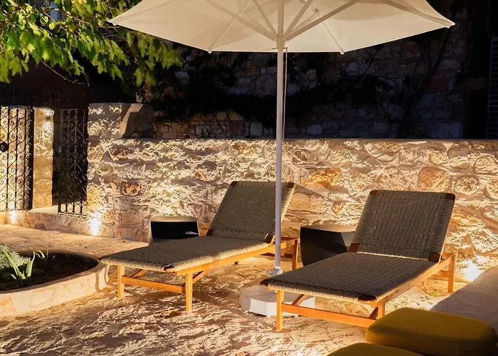 Stunning 4 Bedroom On Kastellorizo Villa Megisti