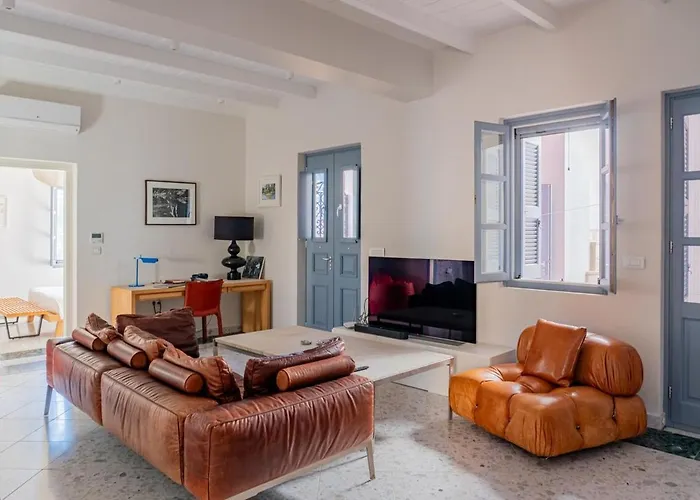 Villa Stunning 4 Bedroom On Kastellorizo