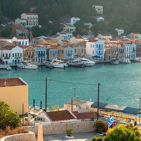 Stunning 4 Bedroom On Kastellorizo Meyísti