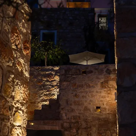 Stunning 4 Bedroom On Kastellorizo