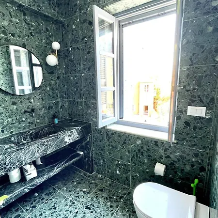 Villa Stunning 4 Bedroom On Kastellorizo *