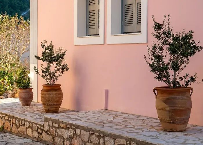 Stunning 4 Bedroom On Kastellorizo *