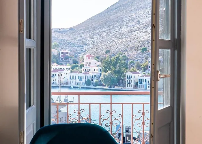 Stunning 4 Bedroom On Kastellorizo فيلة