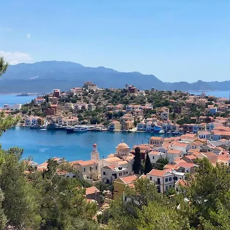 Stunning 4 Bedroom On Kastellorizo فيلة ماغيستي