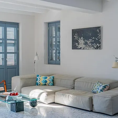 Stunning 4 Bedroom On Kastellorizo * ماغيستي