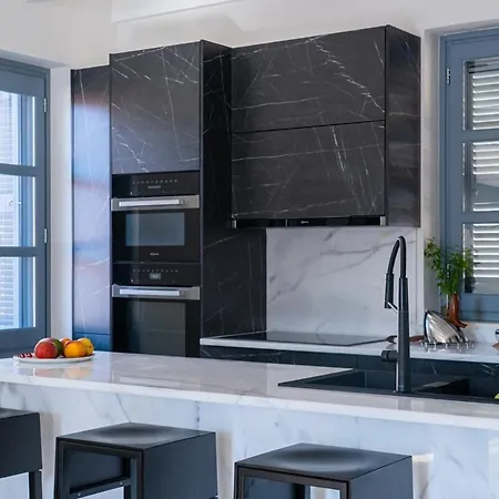 Stunning 4 Bedroom On Kastellorizo * ماغيستي